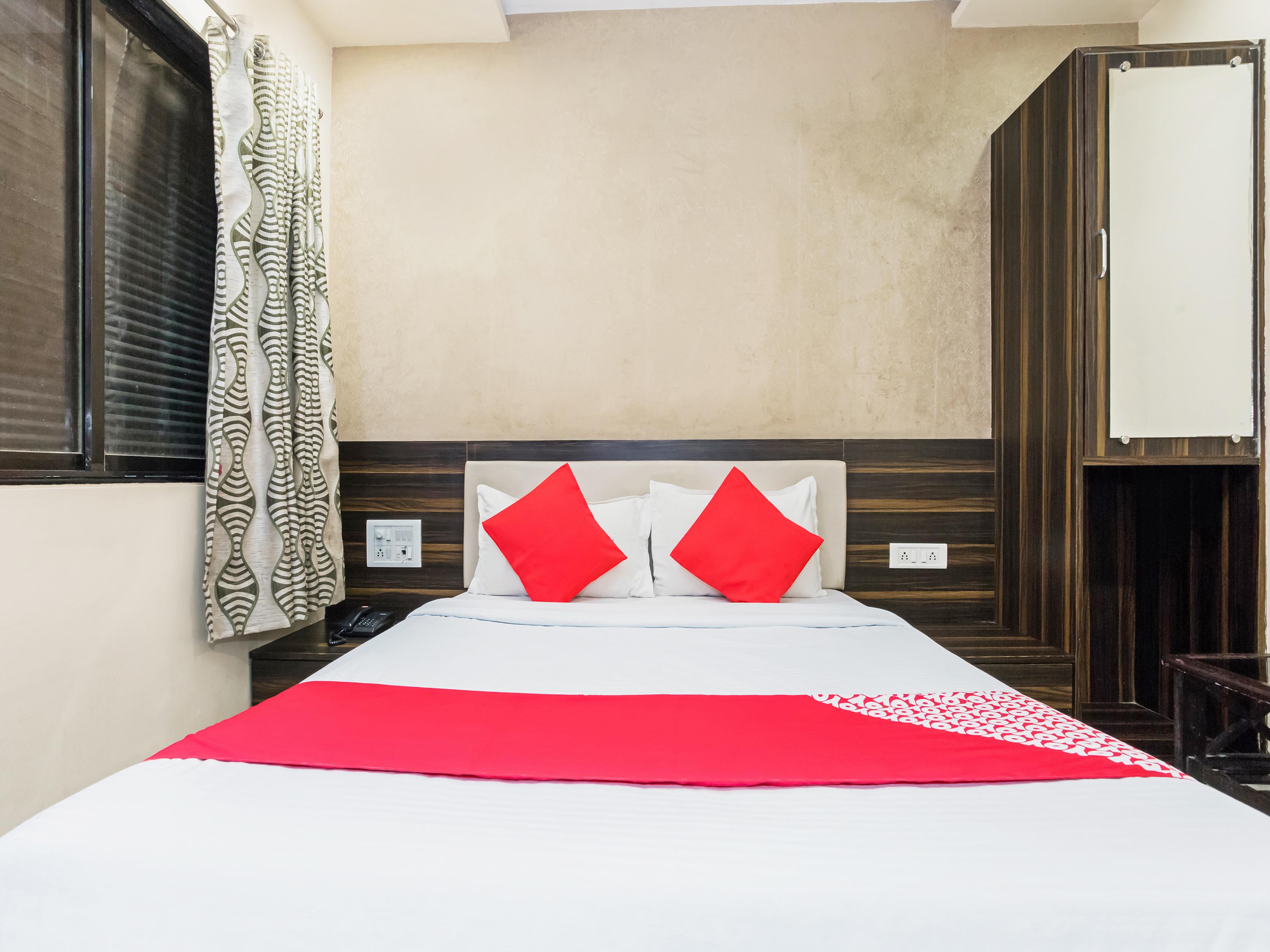 Hotel Adore Palace Mumbai  Buitenkant foto
